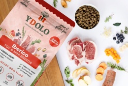 YDOLO MINI Iberico - półwilgotna karma dla psów małych ras 700g