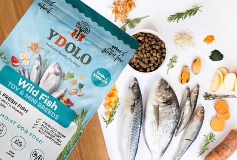 YDOLO MINI Wild Fish - półwilgotna karma dla psów małych ras 700g